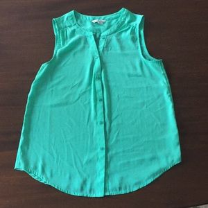 American eagle sleeveless blouse